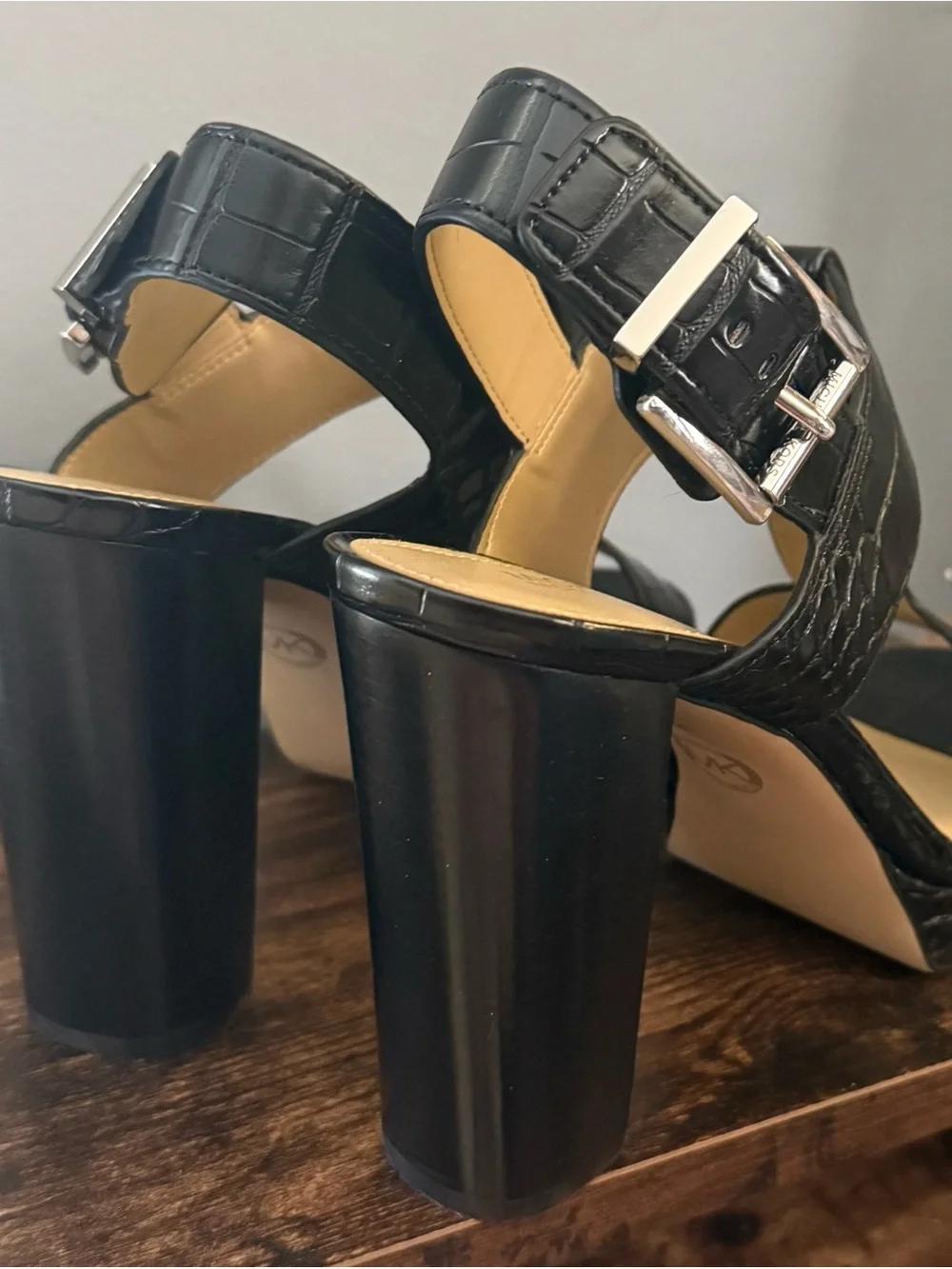 Michael Kors Black Croc-Embossed Leather Block Heel Sandals size 8